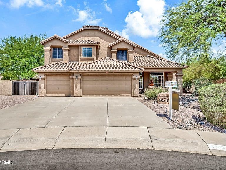 29023 N 46TH Way photo 1