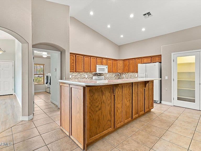 20628 S 185TH Place photo 5