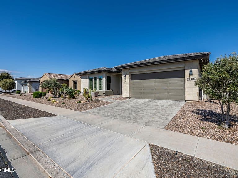 14434 W LARKSPUR Drive photo 4
