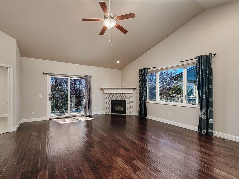 3354 Dunlop Ave photo 3