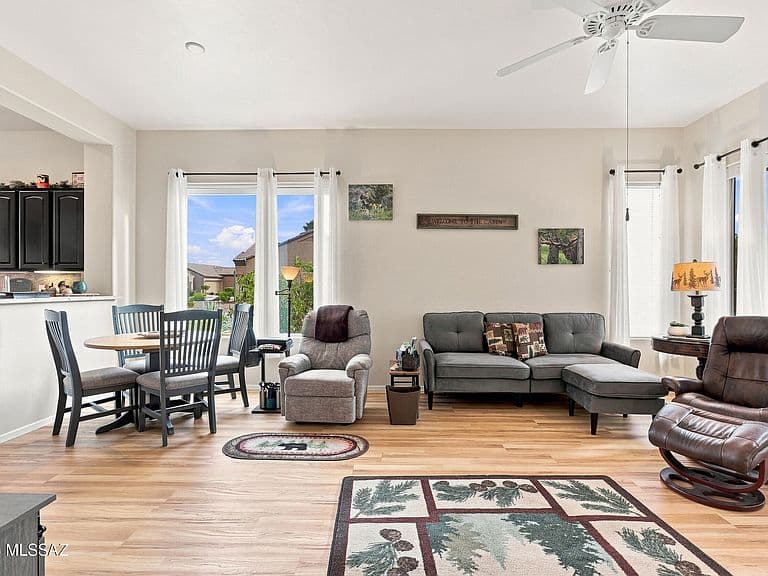 5812 S Azure Vista Way photo 4
