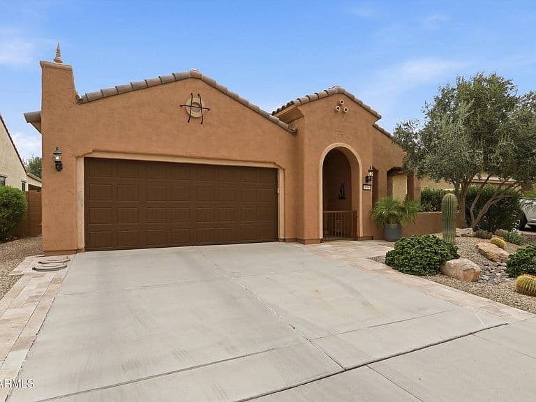 20565 N 274TH Avenue photo 5