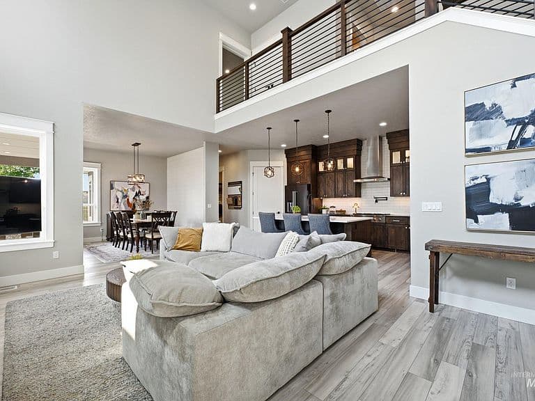 1315 N Big Star Pl photo 1