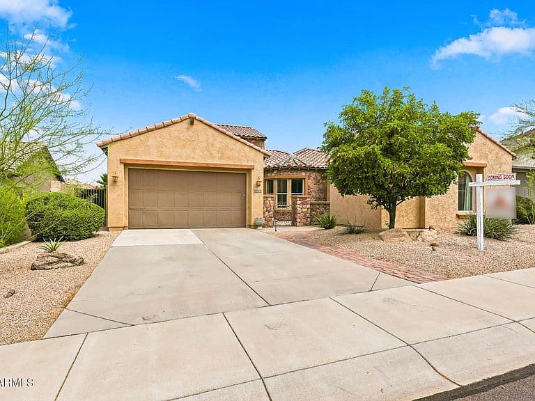 27632 N 89th Lane photo 4