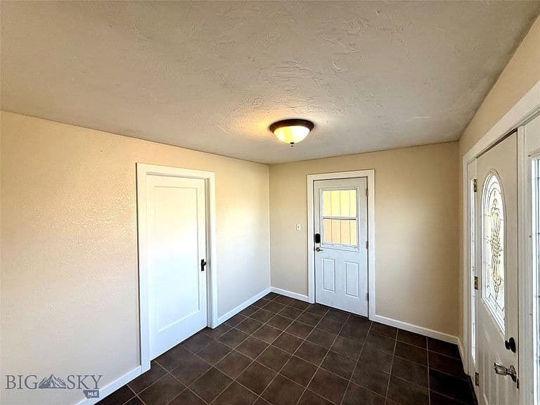 47 Tristan River Ln photo 4