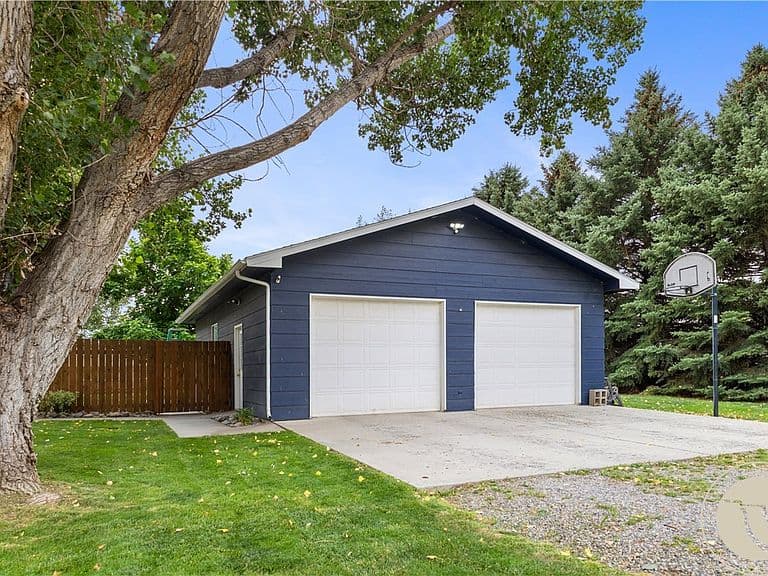 516 1st Ave SW photo 3
