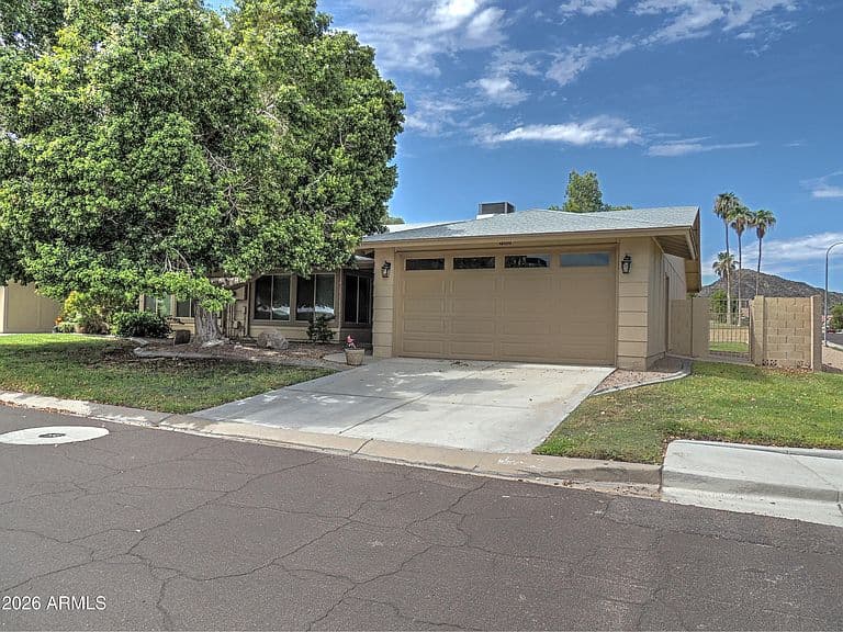 12166 S SHOSHONI Drive photo 2