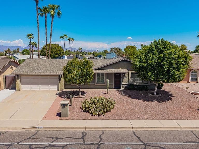 12607 N 36TH Street photo 2