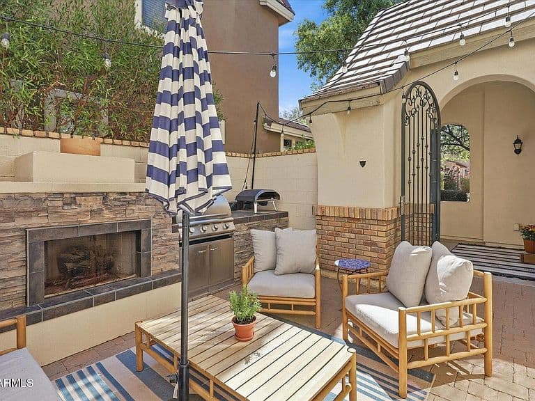 15439 W DREYFUS Street photo 4