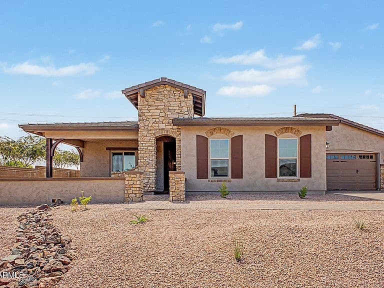 21025 E DIANA Way photo 1