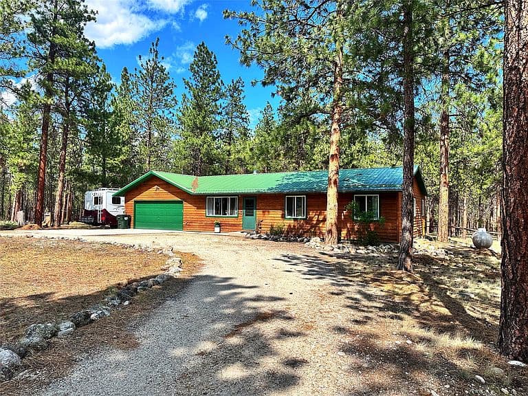 822 Little Lion Rd photo 1