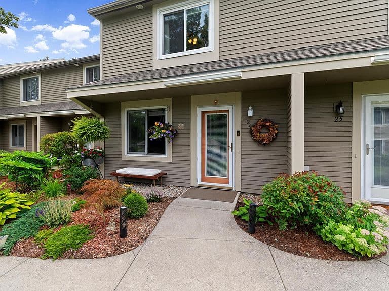 24 Overlook Drive photo 5