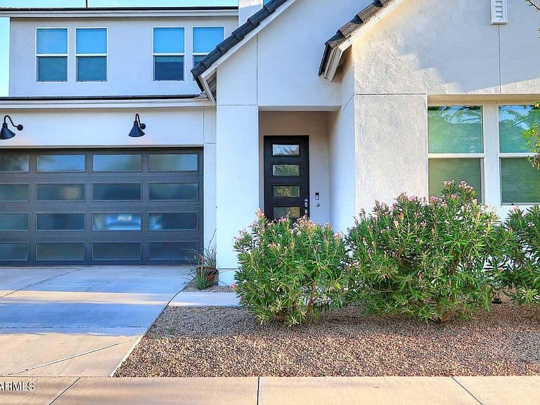 10047 E TOLEDO Avenue photo 3