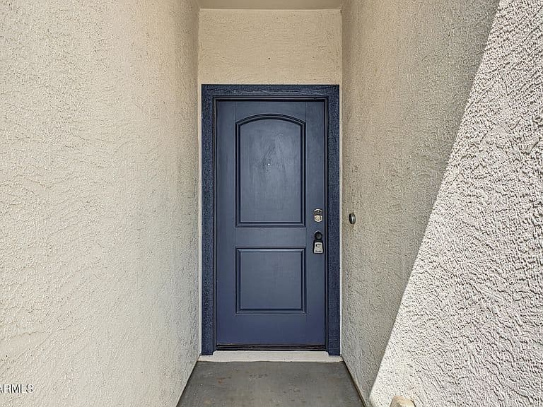 37790 W AMALFI Avenue photo 3