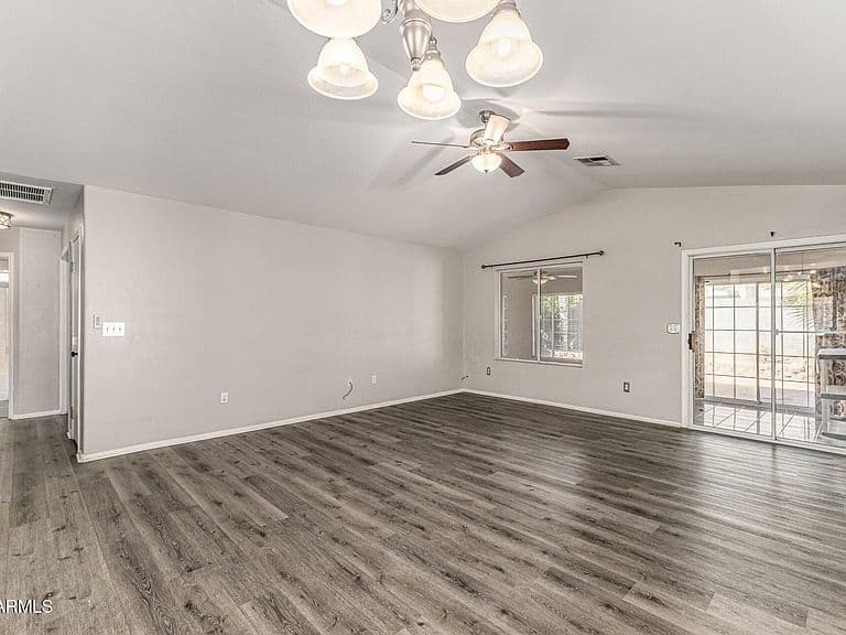 7522 E Lobo Ave photo 5