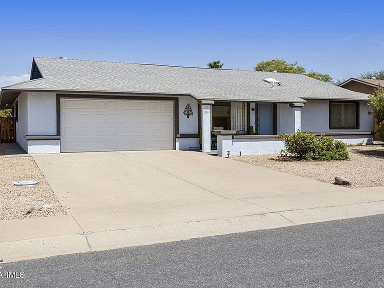 13242 W MAPLEWOOD Drive photo 3