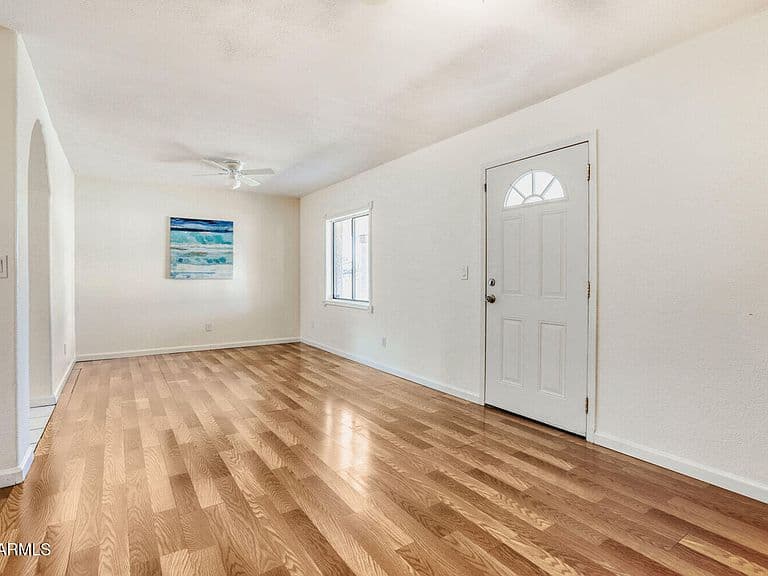 9901 E QUARTERLINE Road photo 4