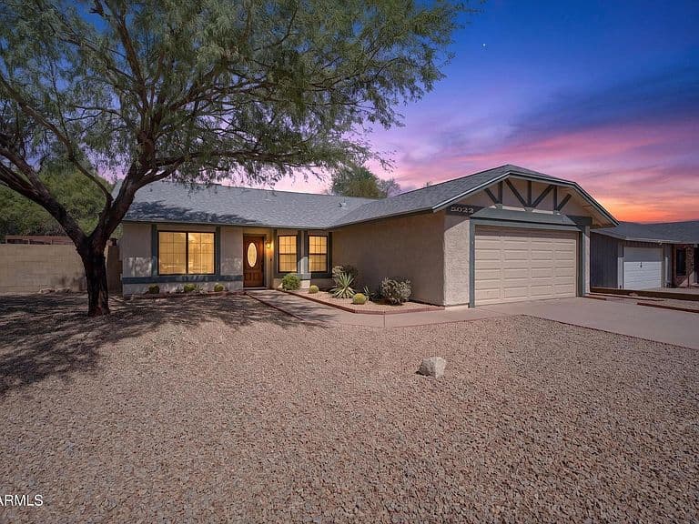 5022 E SHOMI Street photo 1