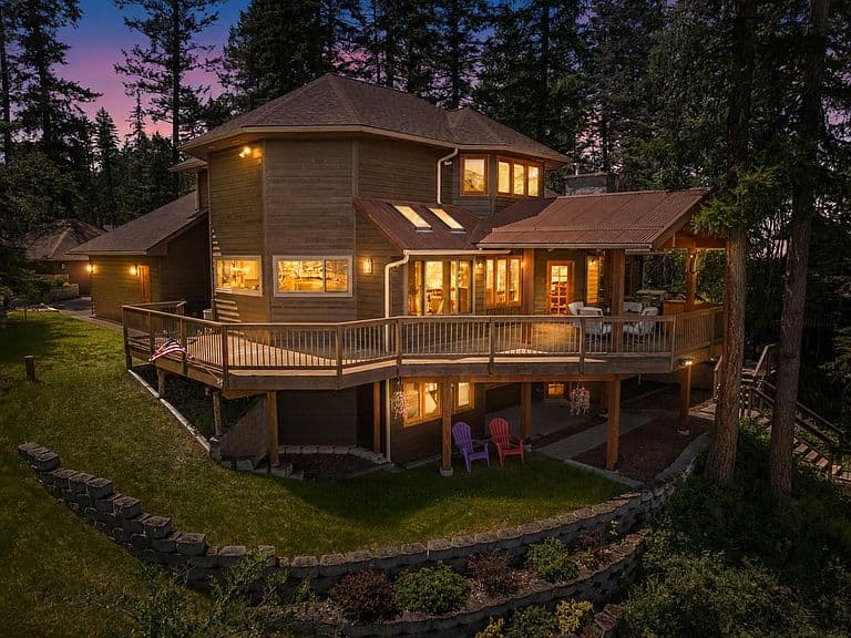 349 Echo Chalet Dr photo 2