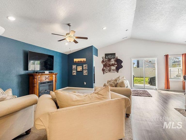 3953 E Hags Head St photo 3