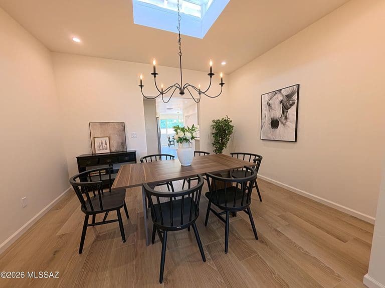 2566 N Avenida San Valle photo 4