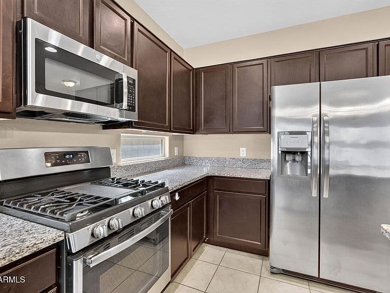 41380 W WILLIAMS Way photo 5
