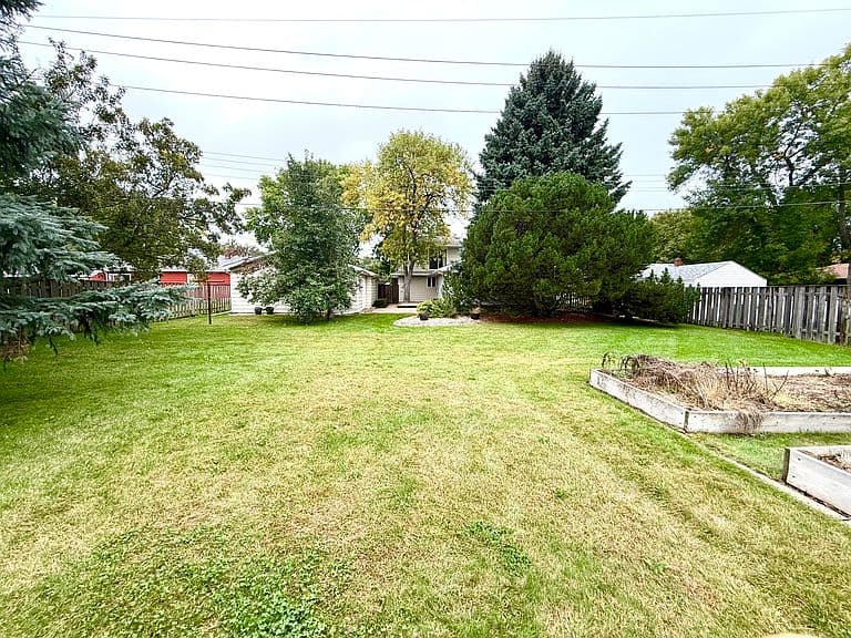 1733 Marshall Rd photo 4