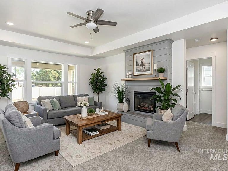 224 W Lorene Ln photo 3