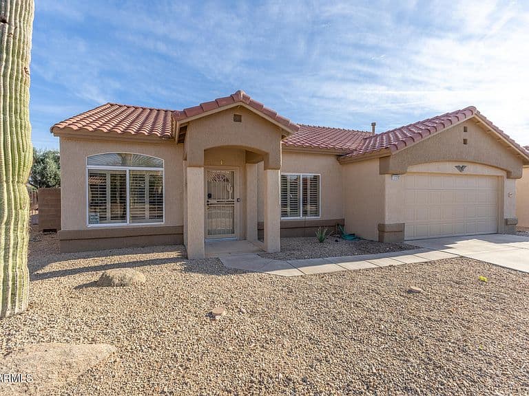 13523 W CAVALCADE Drive photo 2