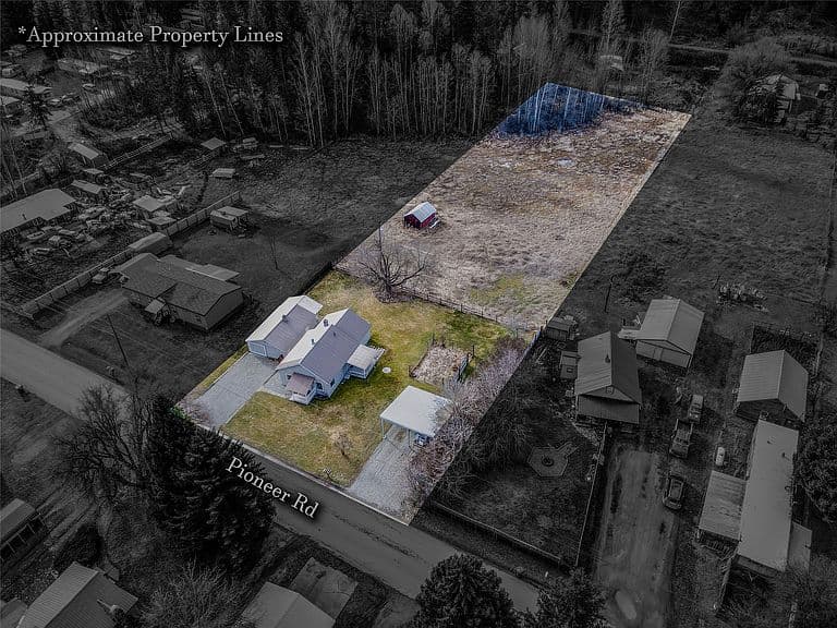82 Pioneer Rd photo 4