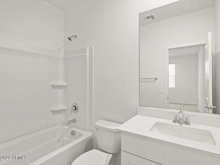 17656 W WOODLANDS Avenue photo 5