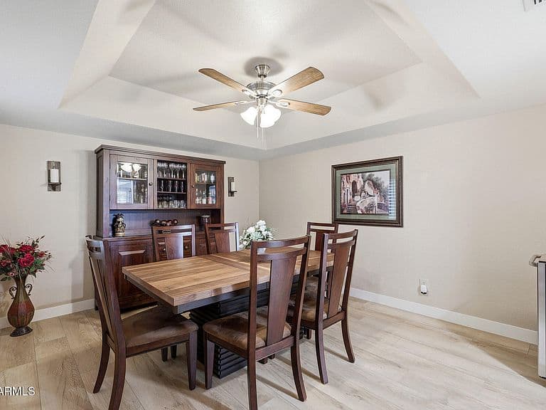 10414 E SILVERTREE Drive photo 5