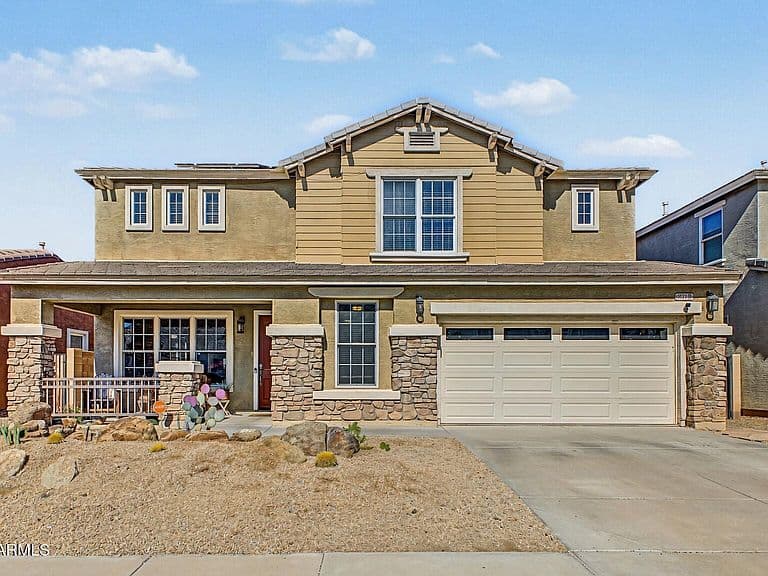2210 E CHANUTE Pass photo 2