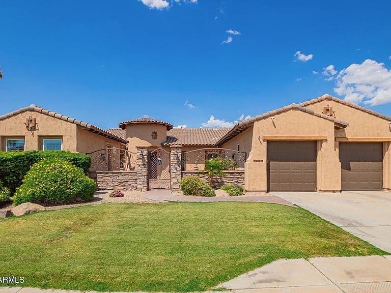 14372 W CYPRESS Street photo 2