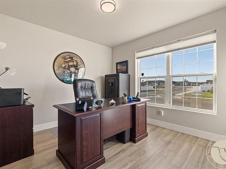 821 Hermosa St photo 4