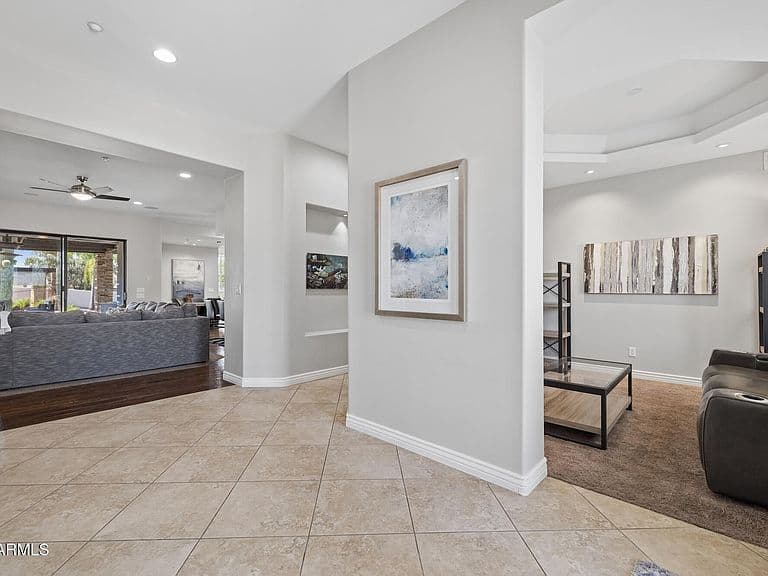 5847 E Quail Track Drive photo 5
