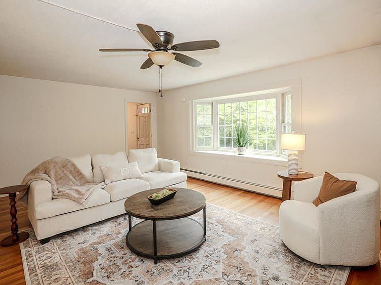 14 Pinewood Drive photo 5