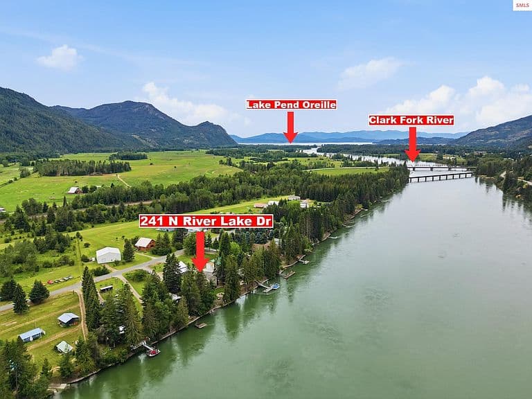 241 N River Lake Dr photo 1