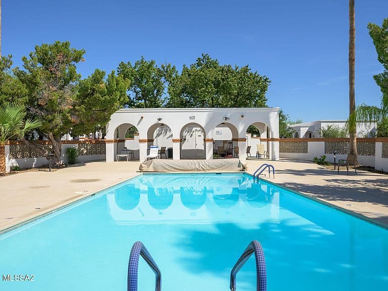 403 S Paseo Sarta photo 3