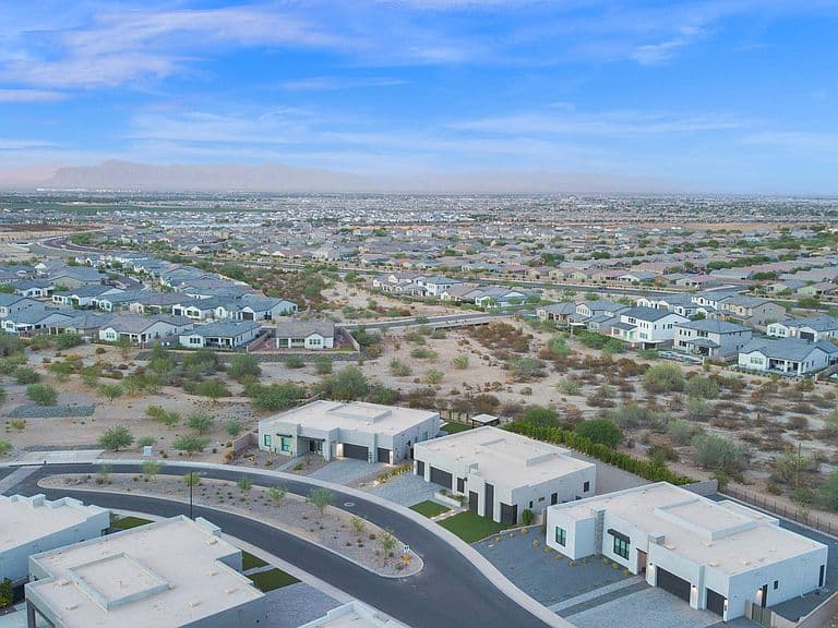 33931 N BORGATA Trail photo 4