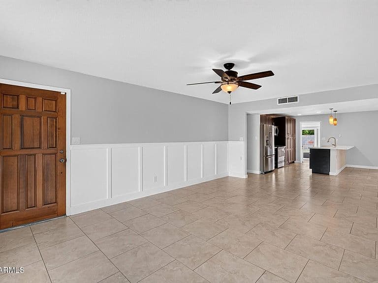 1885 E GENEVA Drive photo 5