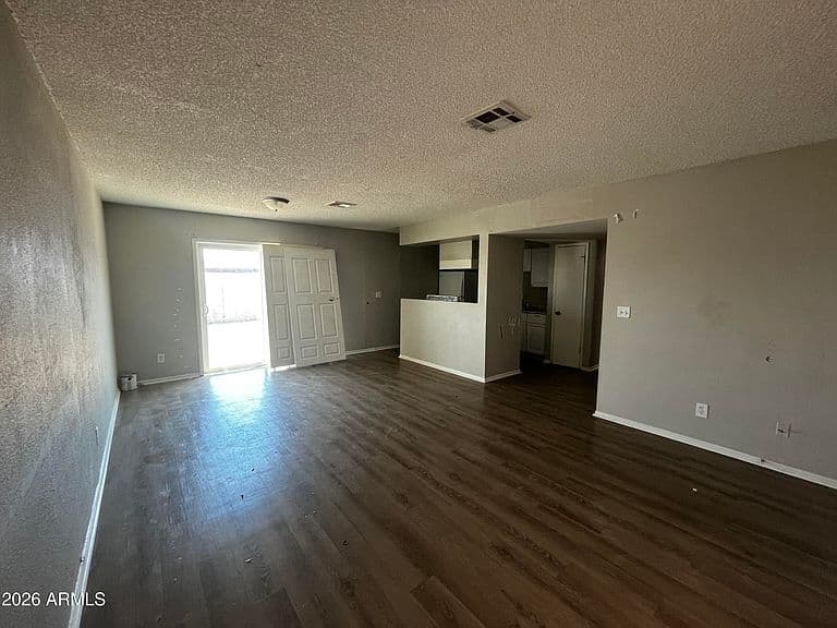 7301 W HEATHERBRAE Drive photo 3