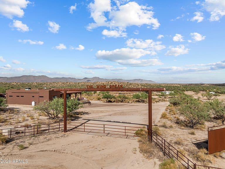 29245 S Buckaroo Road photo 5