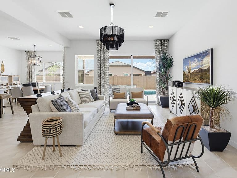 15053 W DESERT HOLLOW Drive photo 3