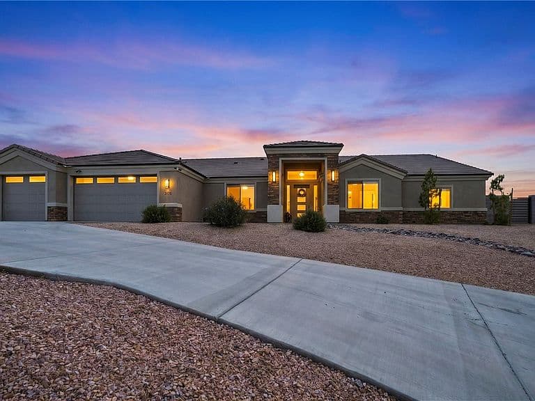 3770 Hualapai Mountain Road photo 1
