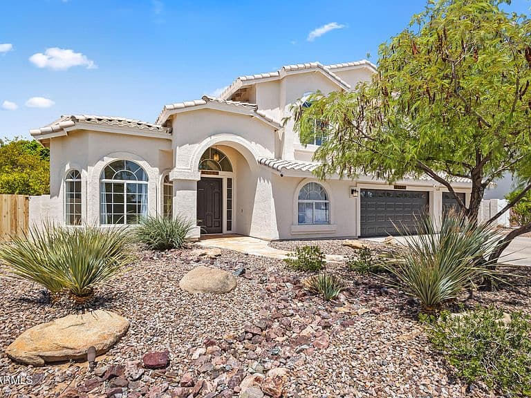 6944 E HEARN Road photo 1