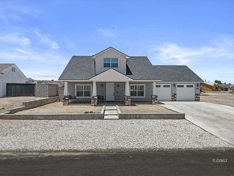 8652 S Navajo Dr photo 1