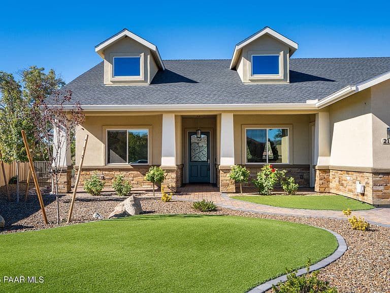 2124 Golf Links Dr photo 3