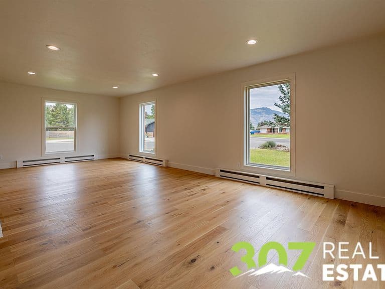 50 Dale Dr photo 3