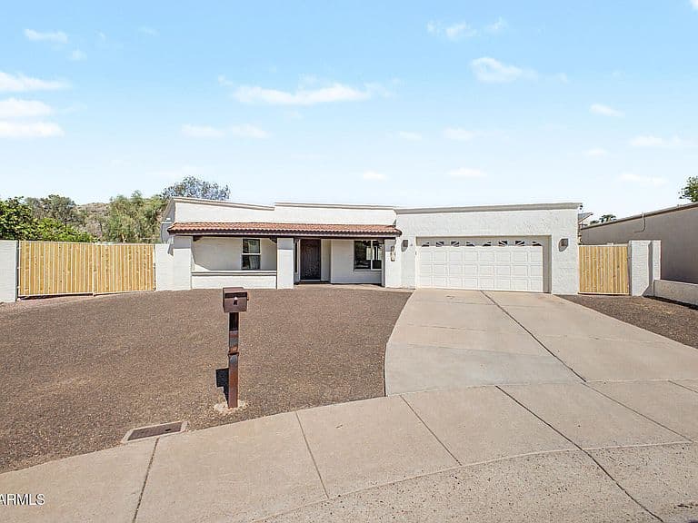 10212 S 44TH Way photo 2